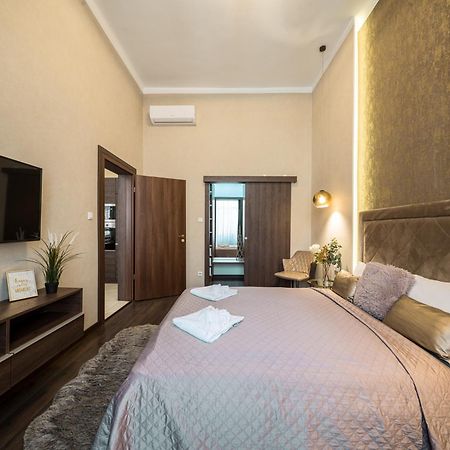 Luxury Dream With A Sauna In The Center Budapest Esterno foto
